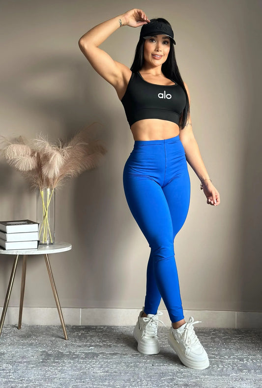 Leggins Push Up V™ — El secreto colombiano detrás de las curvas irresistibles 🍑